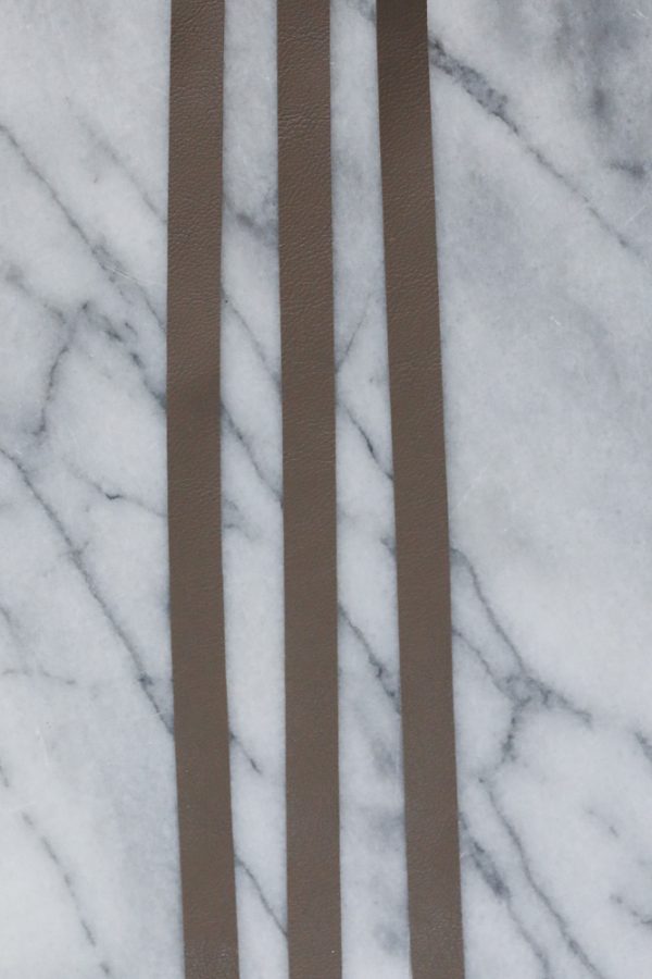 tekonahkanauha-hirnuvilla