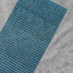 timanttistrassi-sininen-hirnuvilla